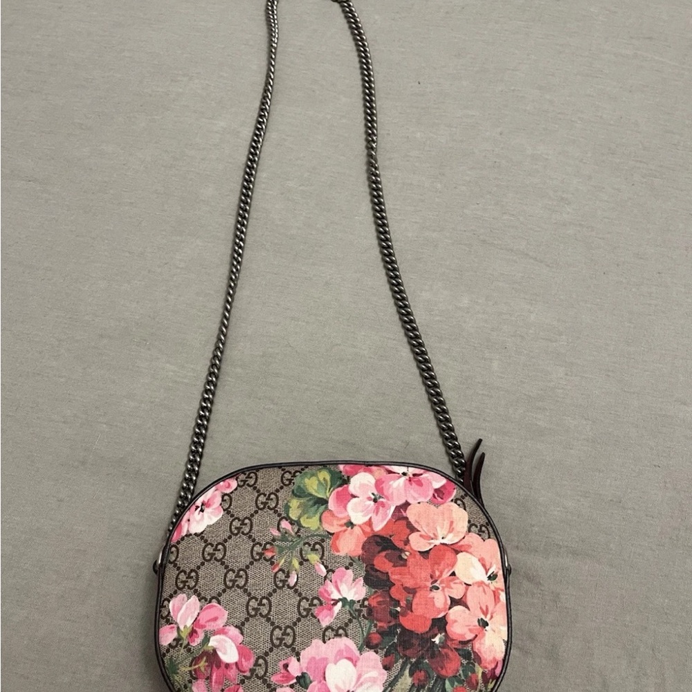Authentic Gucci Bloom Floral Pink and Brown Crossbody Bag with Chain Strap